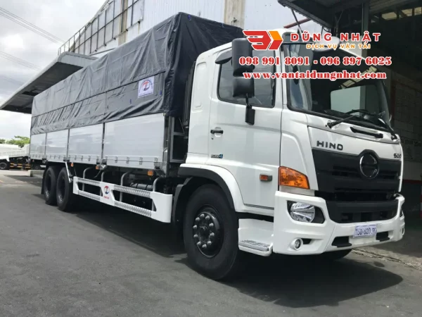 XE TẢI HINO 3 CHÂN MỚI 100% GIÁ TỐT